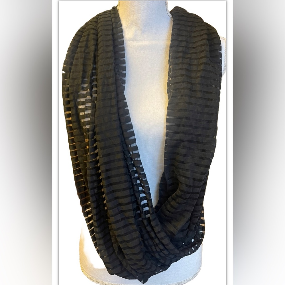 Steve Madden Black Sheer Striped Infinity Scarf Light Weight OS